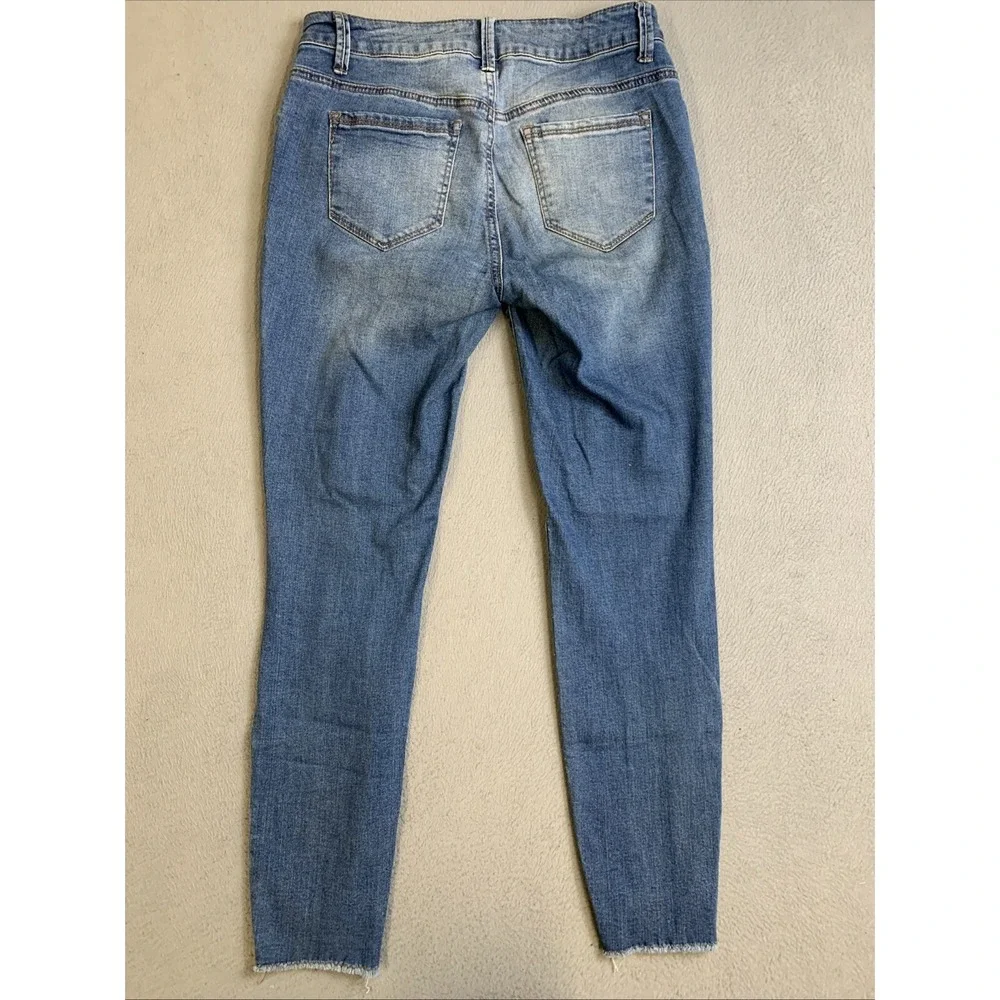 Catherine Malandrino Jeans Women's Size 6 Blue‎ Denim Pants Distressed Knees